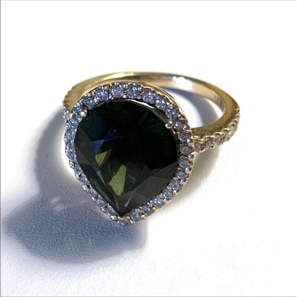 Vintage Jewelry - 14K DIAMOND GREEN TOURMALINE RING 9
